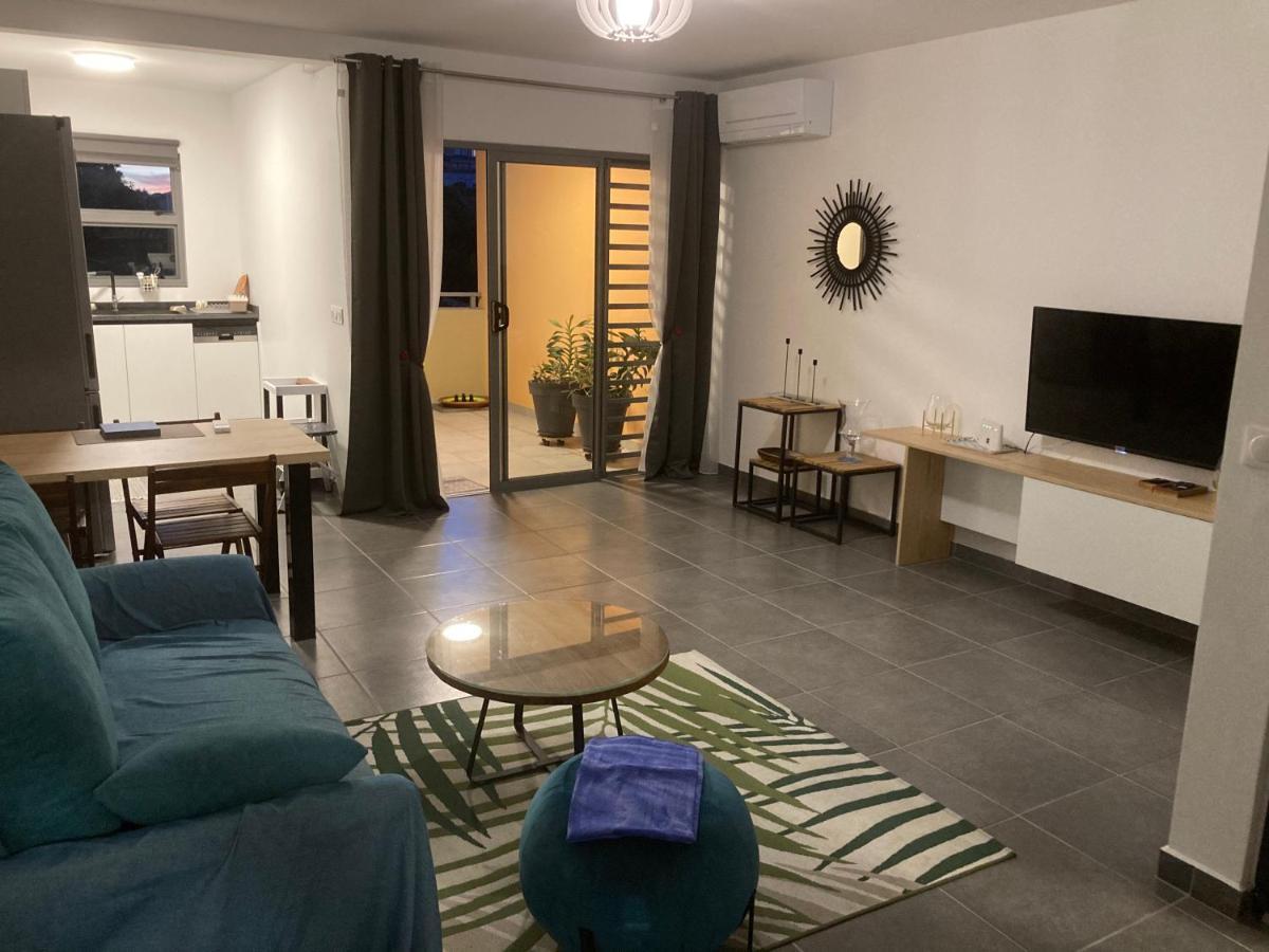 Standing Residence Kumuhei Папеете Екстериор снимка
